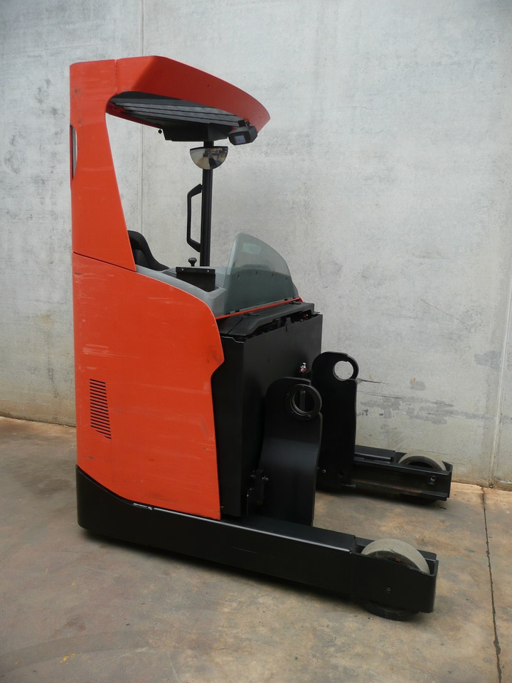 BT RRE 160 H - Reach truck: picture 1 BT RRE 160 H - Reach truck: picture 1