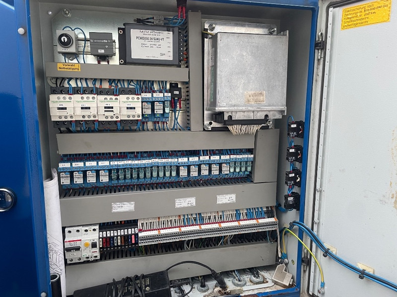 Böcker AHK 30/1600 - All terrain crane: picture 4 Böcker AHK 30/1600 - All terrain crane: picture 4