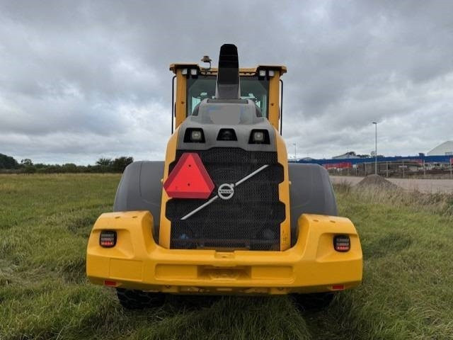 Volvo L 70 H - Wheel loader: picture 4 Volvo L 70 H - Wheel loader: picture 4