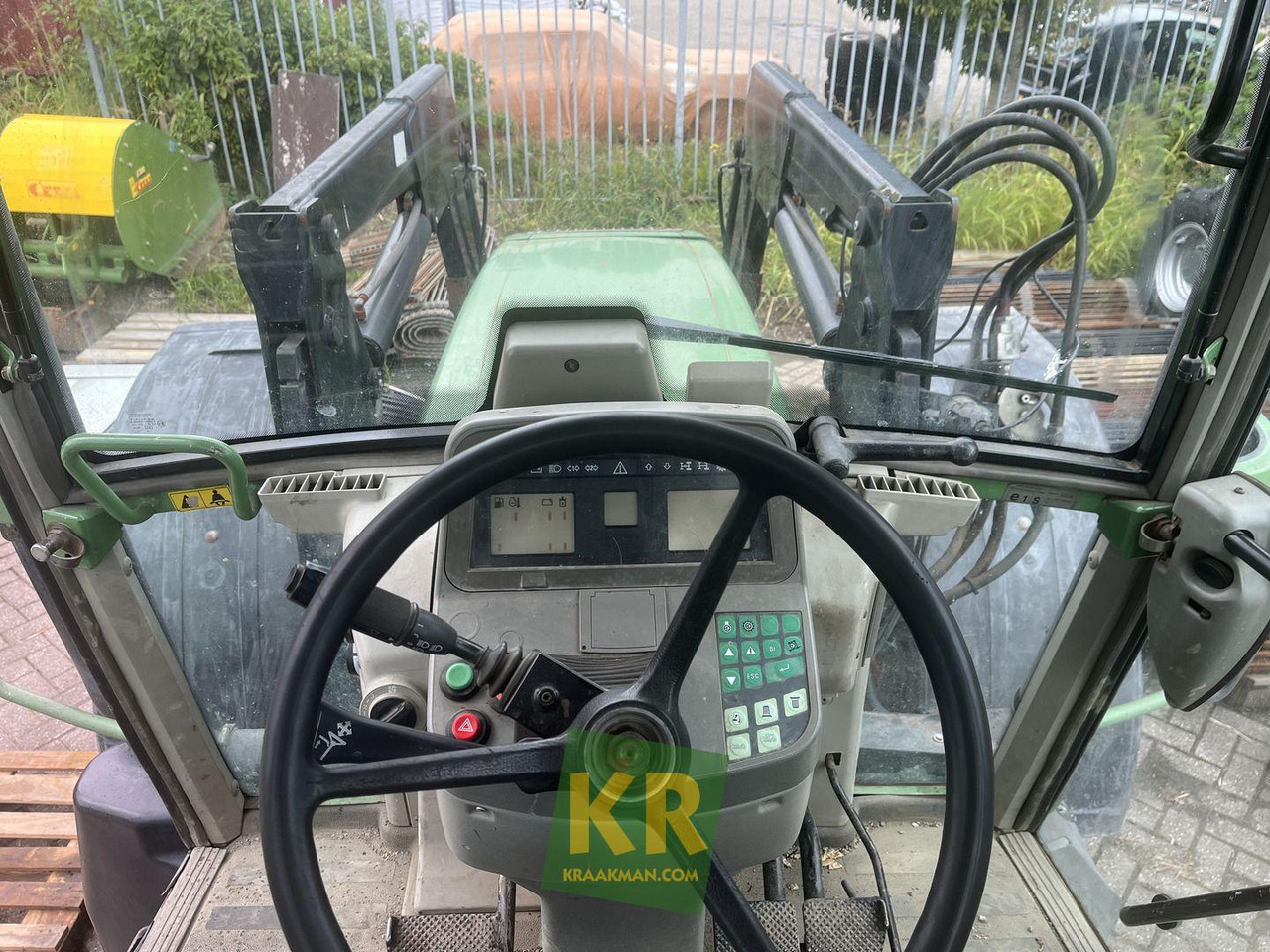 Farm tractor 716 Vario Fendt: picture 8 Farm tractor 716 Vario Fendt: picture 8