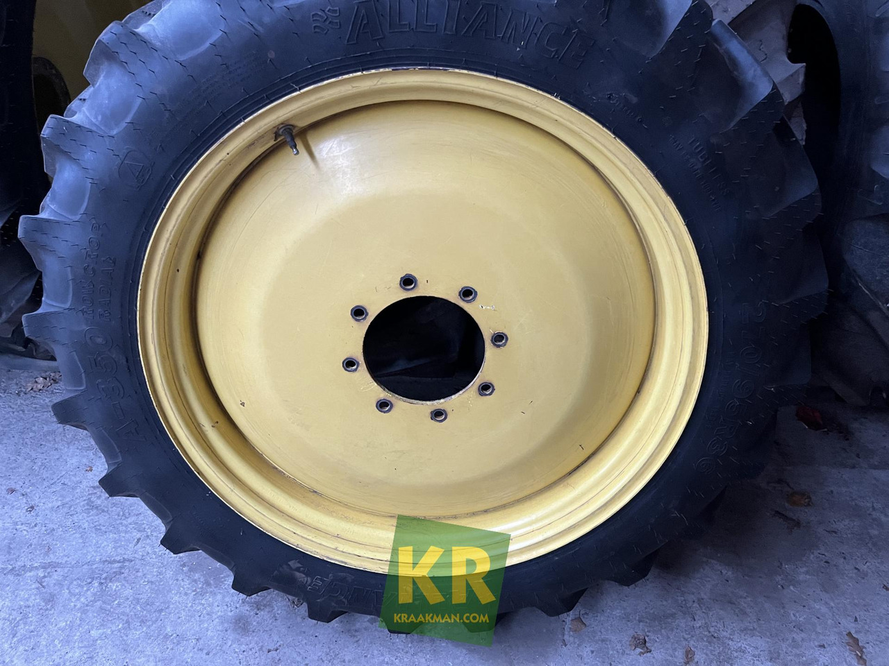 Banden Alliance Alliance - Wheel and tire package for Agricultural machinery: picture 1 Banden Alliance Alliance - Wheel and tire package for Agricultural machinery: picture 1