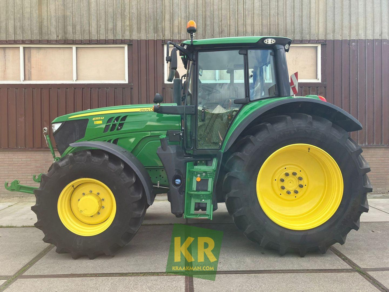John Deere 6155M - Farm tractor: picture 4 John Deere 6155M - Farm tractor: picture 4