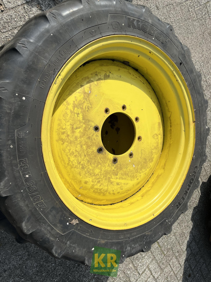 Kleber 270/95R32 Cropker  - Wheel and tire package for Agricultural machinery: picture 1 Kleber 270/95R32 Cropker  - Wheel and tire package for Agricultural machinery: picture 1
