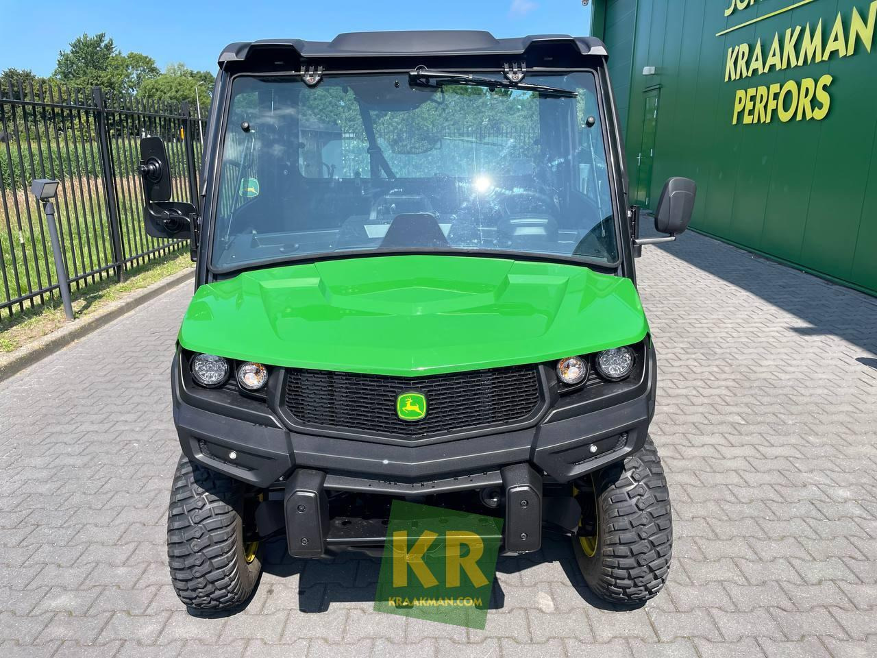 XUV 875M John Deere - ATV/ Quad: picture 4 XUV 875M John Deere - ATV/ Quad: picture 4