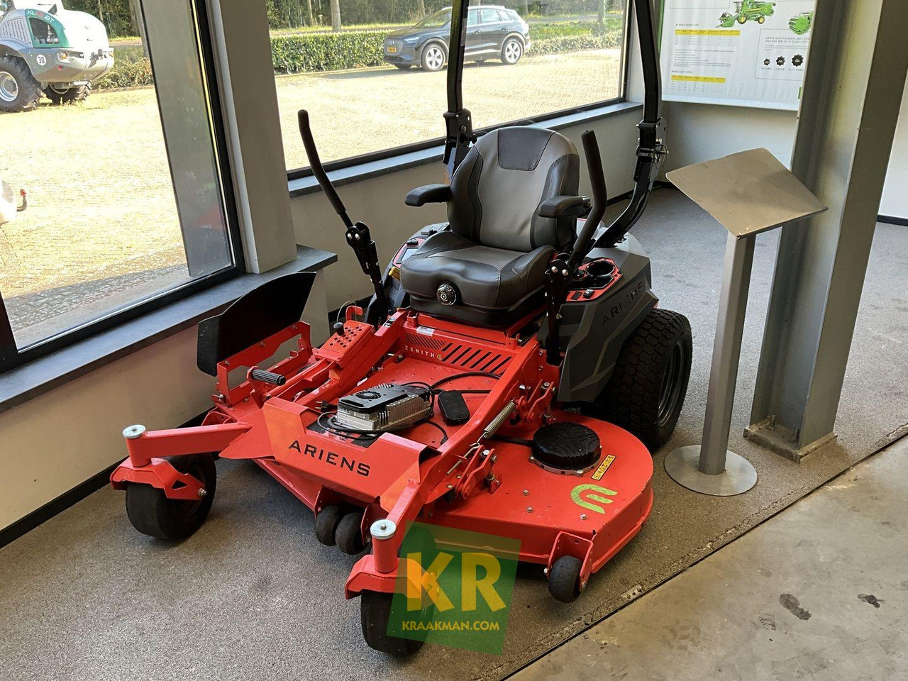 ZENITH Ariens - Garden mower: picture 1 ZENITH Ariens - Garden mower: picture 1
