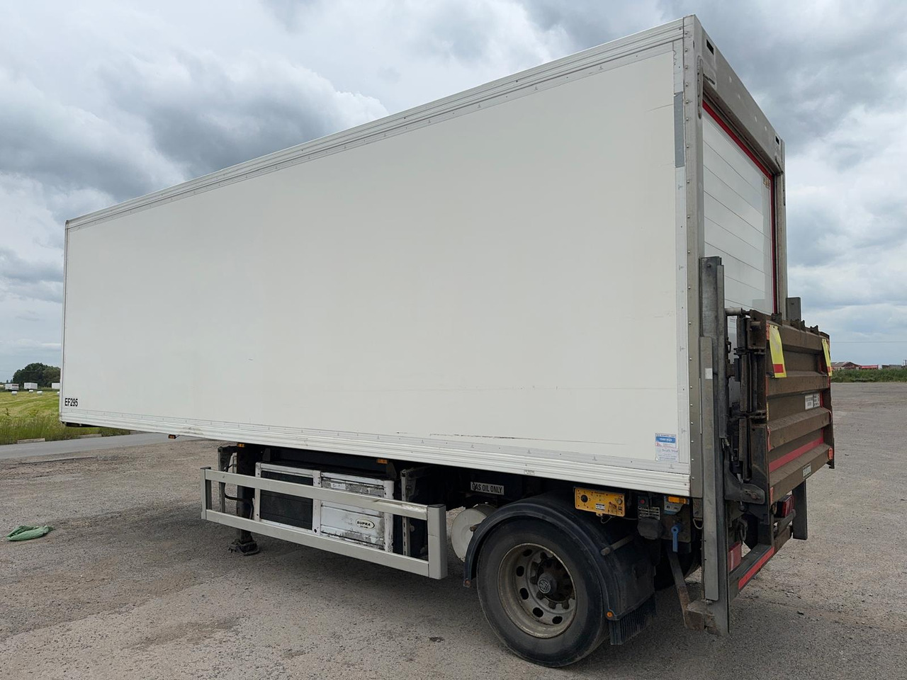 Refrigerator semi-trailer 2012 Gray and Adams 8.4m Fridge Trailer – EF 295: picture 6