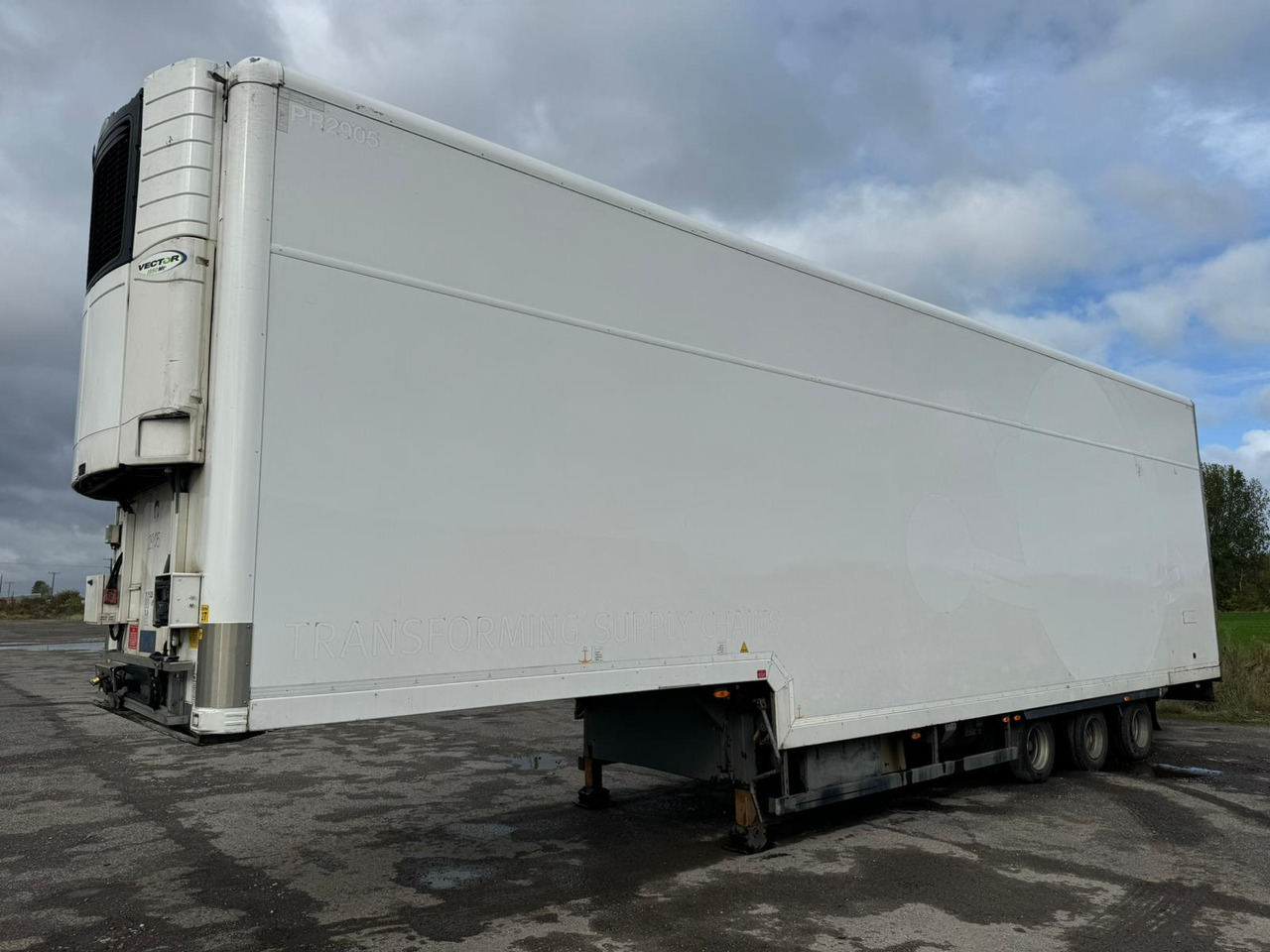 Gray and Adams 2012 Vector 1950MT – PR2905 - Refrigerator semi-trailer: picture 3 Gray and Adams 2012 Vector 1950MT – PR2905 - Refrigerator semi-trailer: picture 3