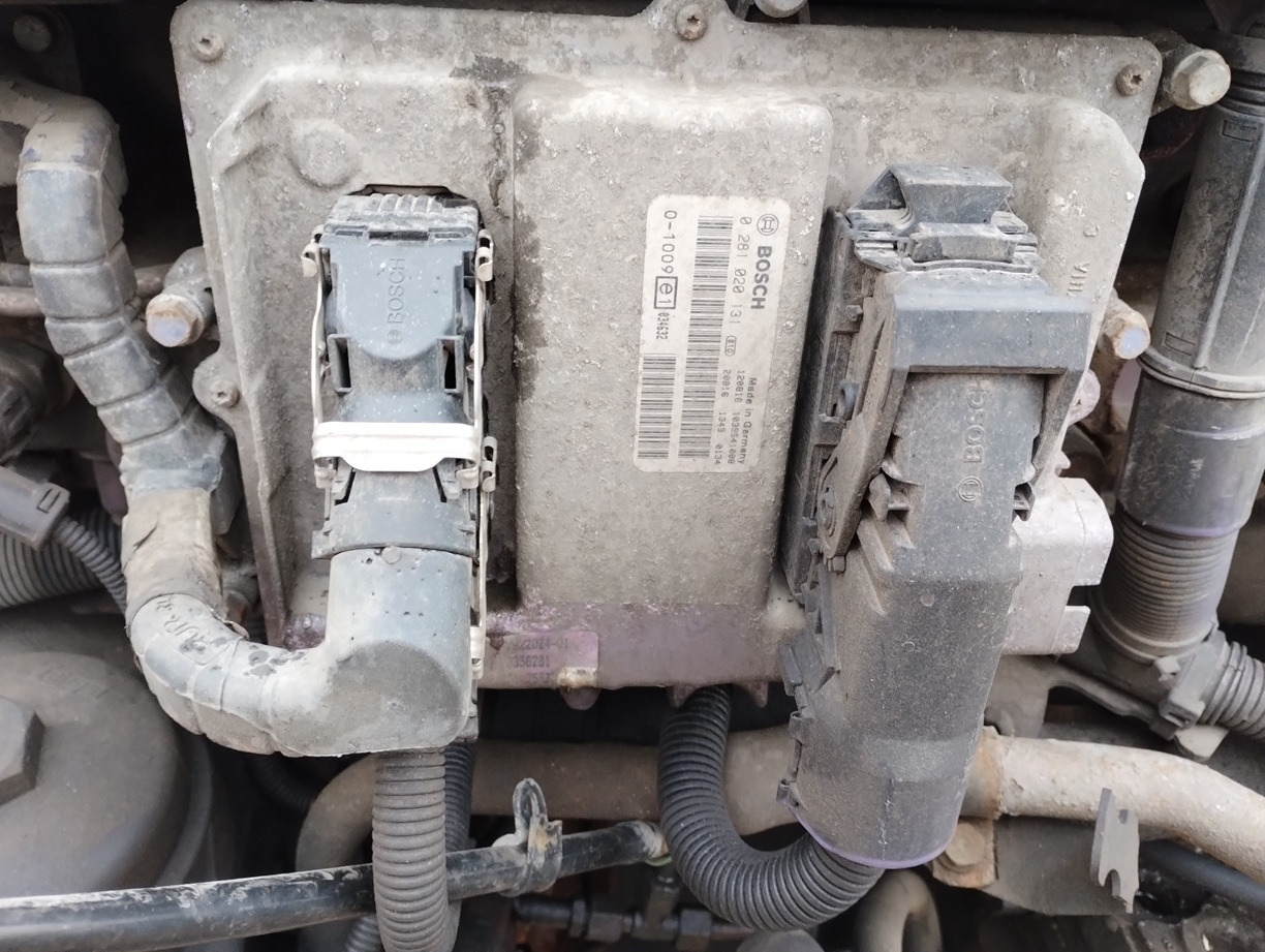 KOMPUTER STEROWNIK SILNIKA MAN TGS TGX D2676 LF22 440HP 0281020131 - ECU: picture 1 KOMPUTER STEROWNIK SILNIKA MAN TGS TGX D2676 LF22 440HP 0281020131 - ECU: picture 1