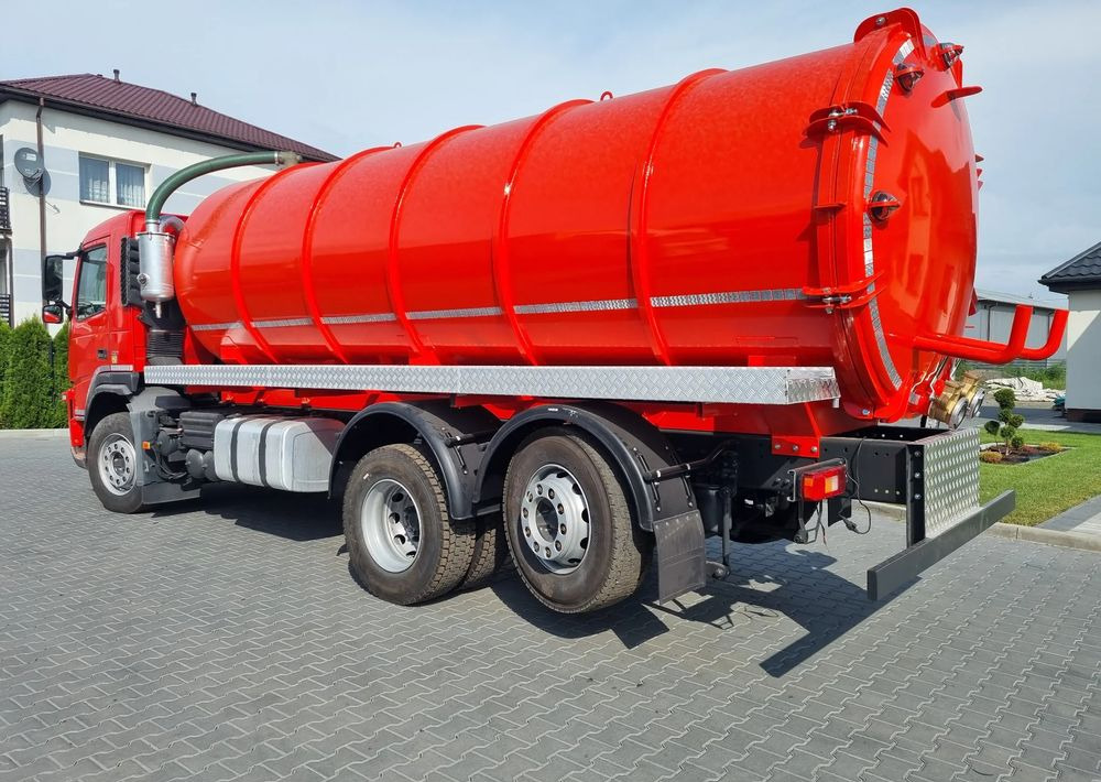Volvo FM 410 - Garbage truck: picture 5 Volvo FM 410 - Garbage truck: picture 5