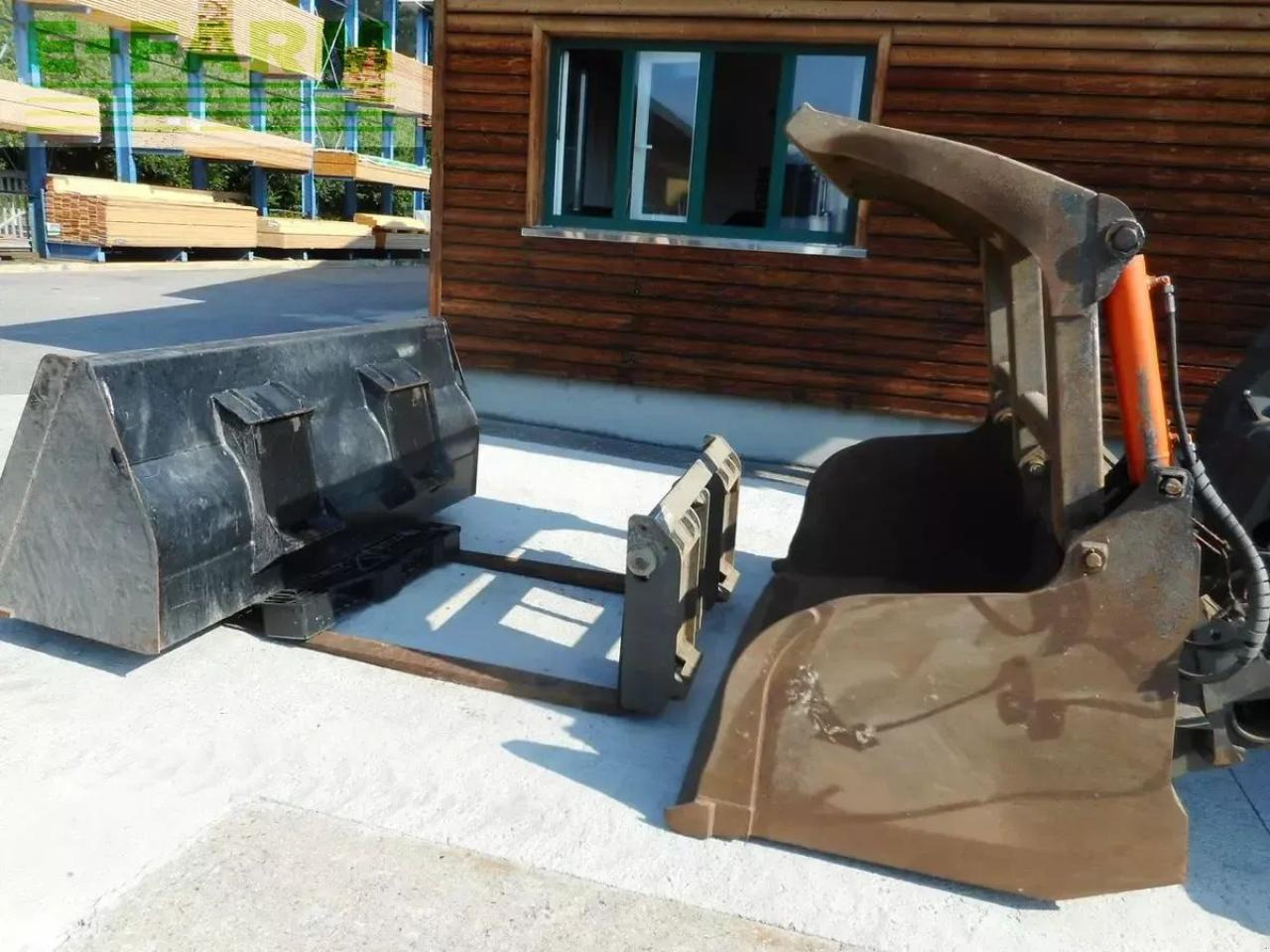 Ausa t307h ( 3t 7m ) nur 2,07 hoch u. 2,02 breit !! - Telescopic handler: picture 5 Ausa t307h ( 3t 7m ) nur 2,07 hoch u. 2,02 breit !! - Telescopic handler: picture 5