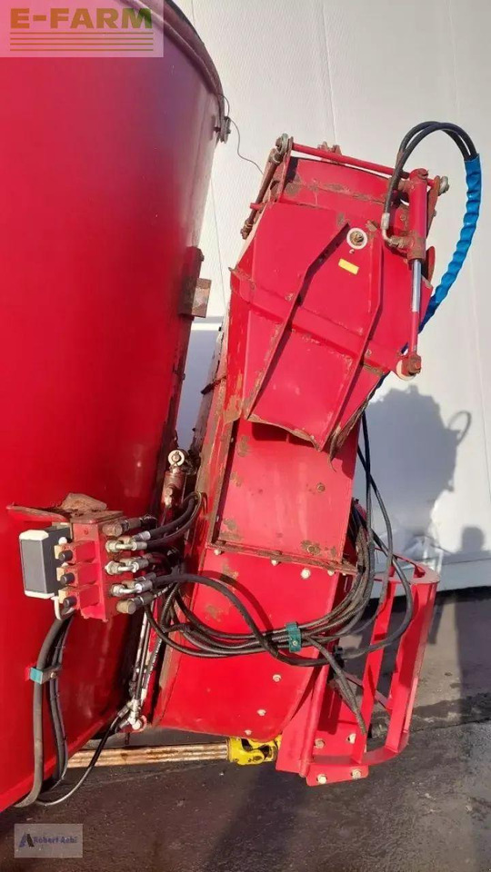 BVL - van Lengerich v-mix 22-2s - Livestock equipment: picture 4 BVL - van Lengerich v-mix 22-2s - Livestock equipment: picture 4