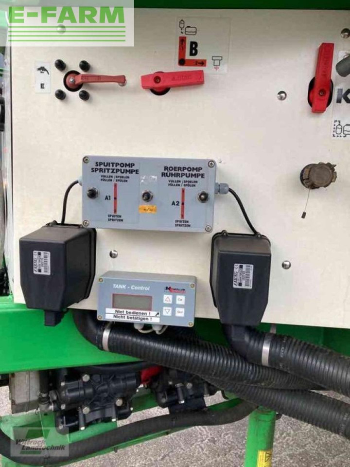 CHD f7039a - Trailed sprayer: picture 5 CHD f7039a - Trailed sprayer: picture 5