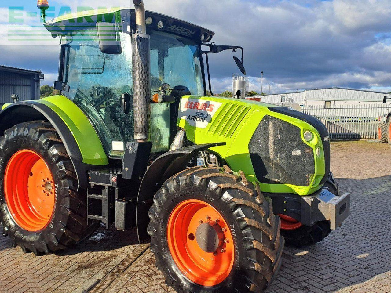 CLAAS ARION 530 CIS CIS - Farm tractor: picture 1 CLAAS ARION 530 CIS CIS - Farm tractor: picture 1