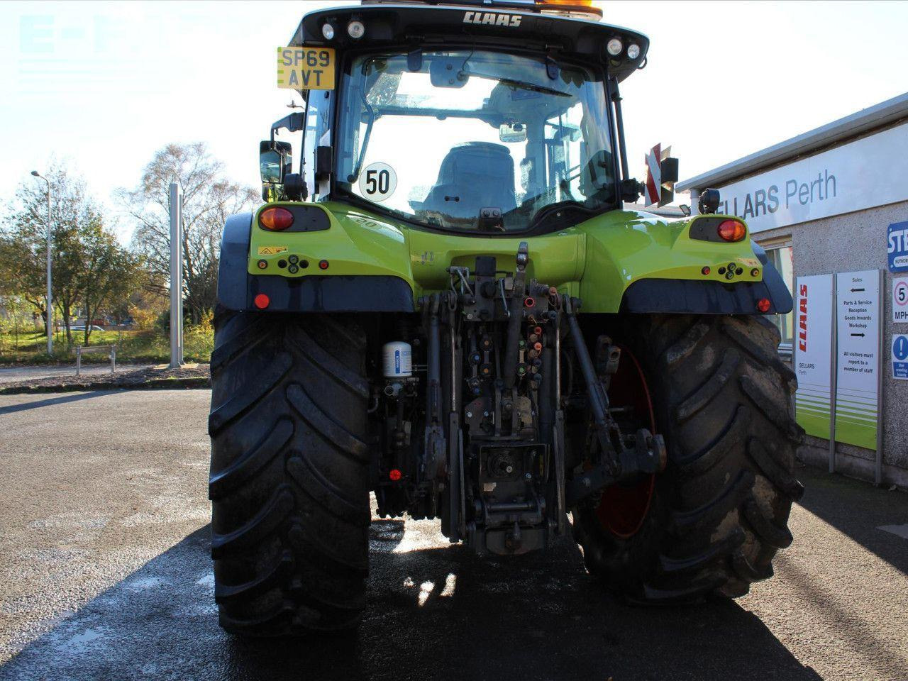 CLAAS ARION 630 - Farm tractor: picture 5 CLAAS ARION 630 - Farm tractor: picture 5