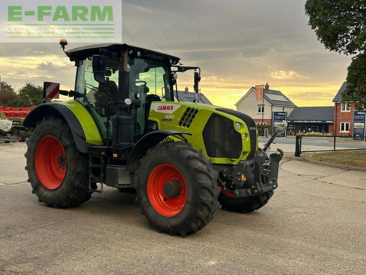 CLAAS ARION 630 HEXASHIFT - STAGE V CEBIS 50K HEXASHIFT CEBIS - Farm tractor: picture 2 CLAAS ARION 630 HEXASHIFT - STAGE V CEBIS 50K HEXASHIFT CEBIS - Farm tractor: picture 2