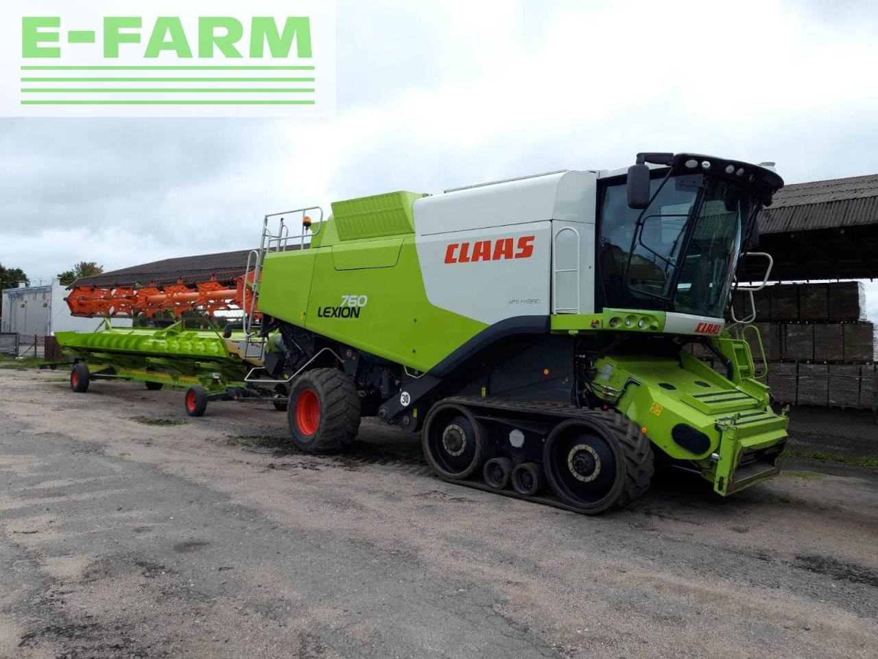 CLAAS LEXION 760 TERRA TRAC - Combine harvester: picture 4 CLAAS LEXION 760 TERRA TRAC - Combine harvester: picture 4