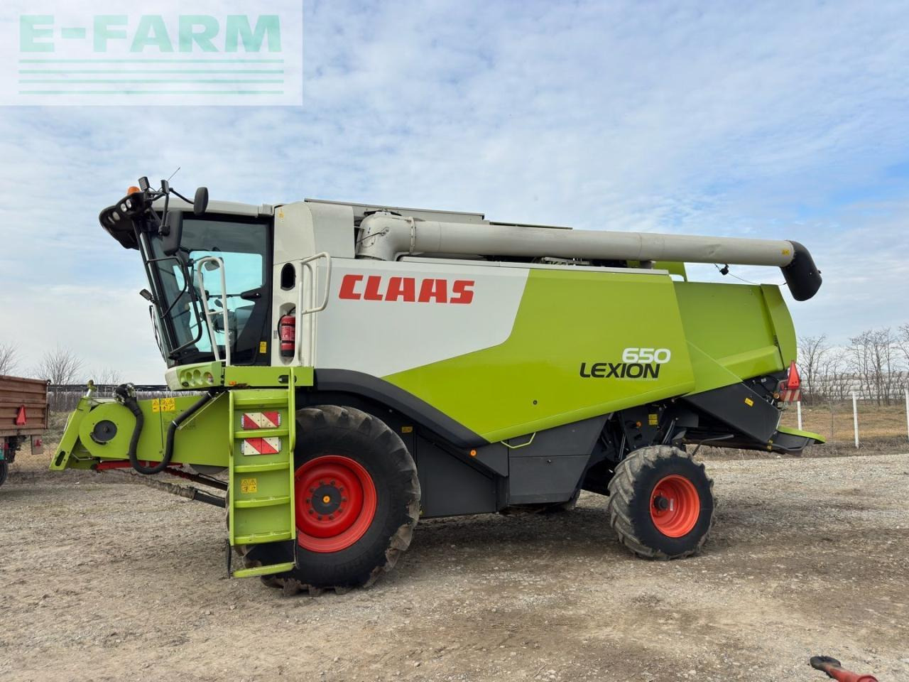 CLAAS Lexion 650 - Combine harvester: picture 1 CLAAS Lexion 650 - Combine harvester: picture 1