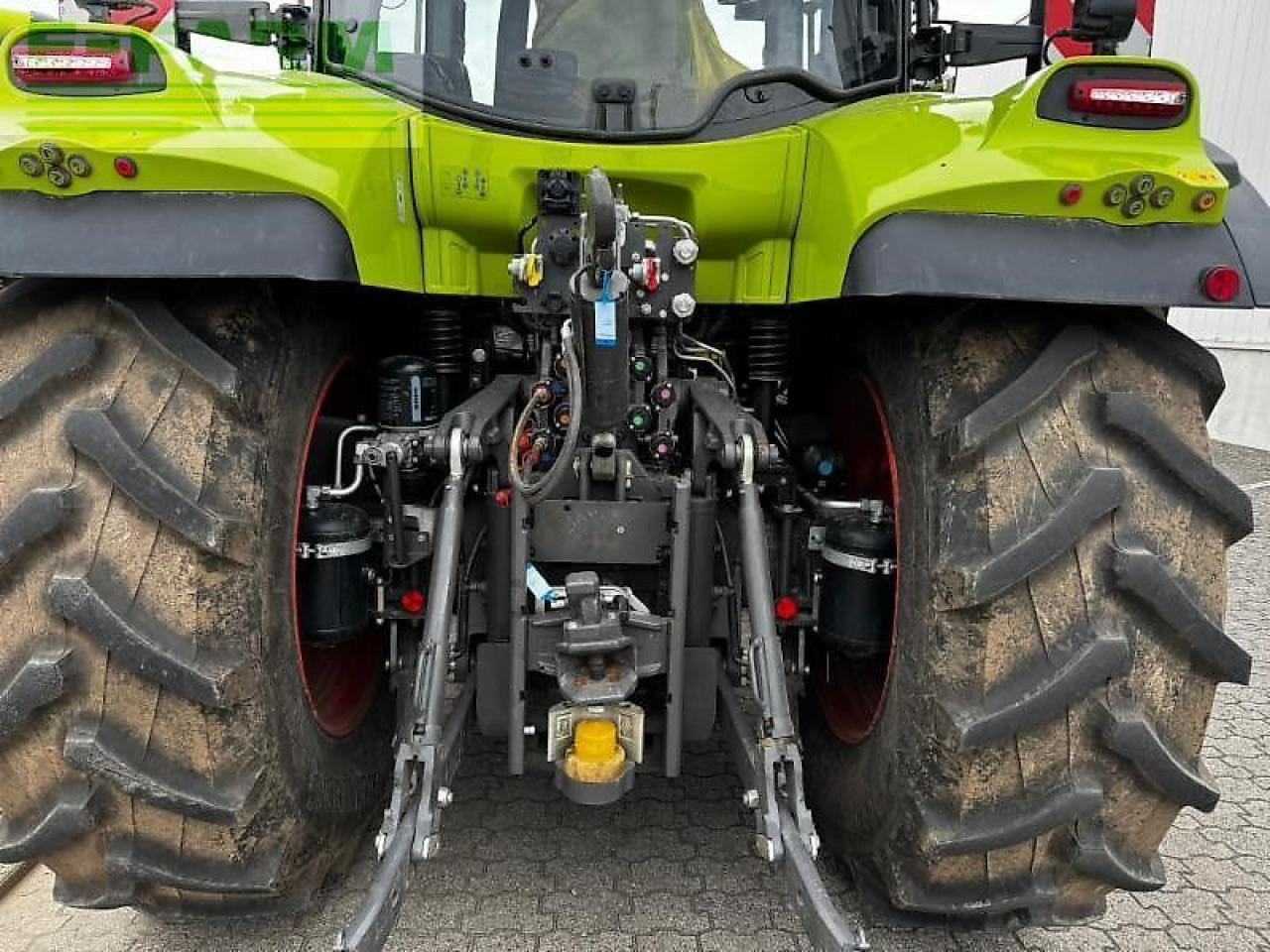 CLAAS arion 550 cmatic CMATIC - Farm tractor: picture 5 CLAAS arion 550 cmatic CMATIC - Farm tractor: picture 5
