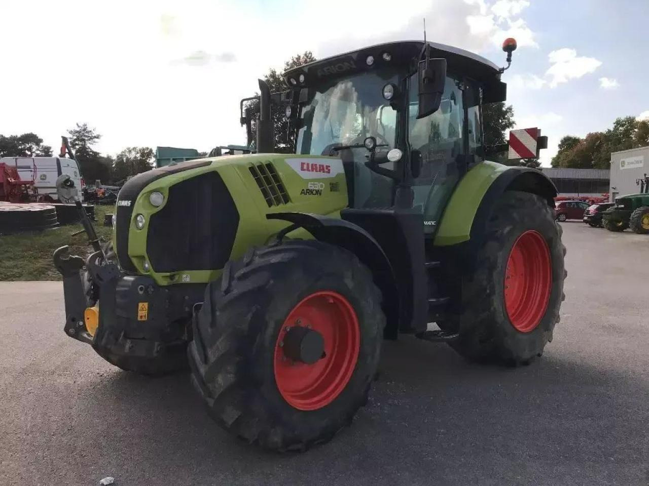 CLAAS arion 630 cebis cmatic CMATIC CEBIS - Farm tractor: picture 2 CLAAS arion 630 cebis cmatic CMATIC CEBIS - Farm tractor: picture 2