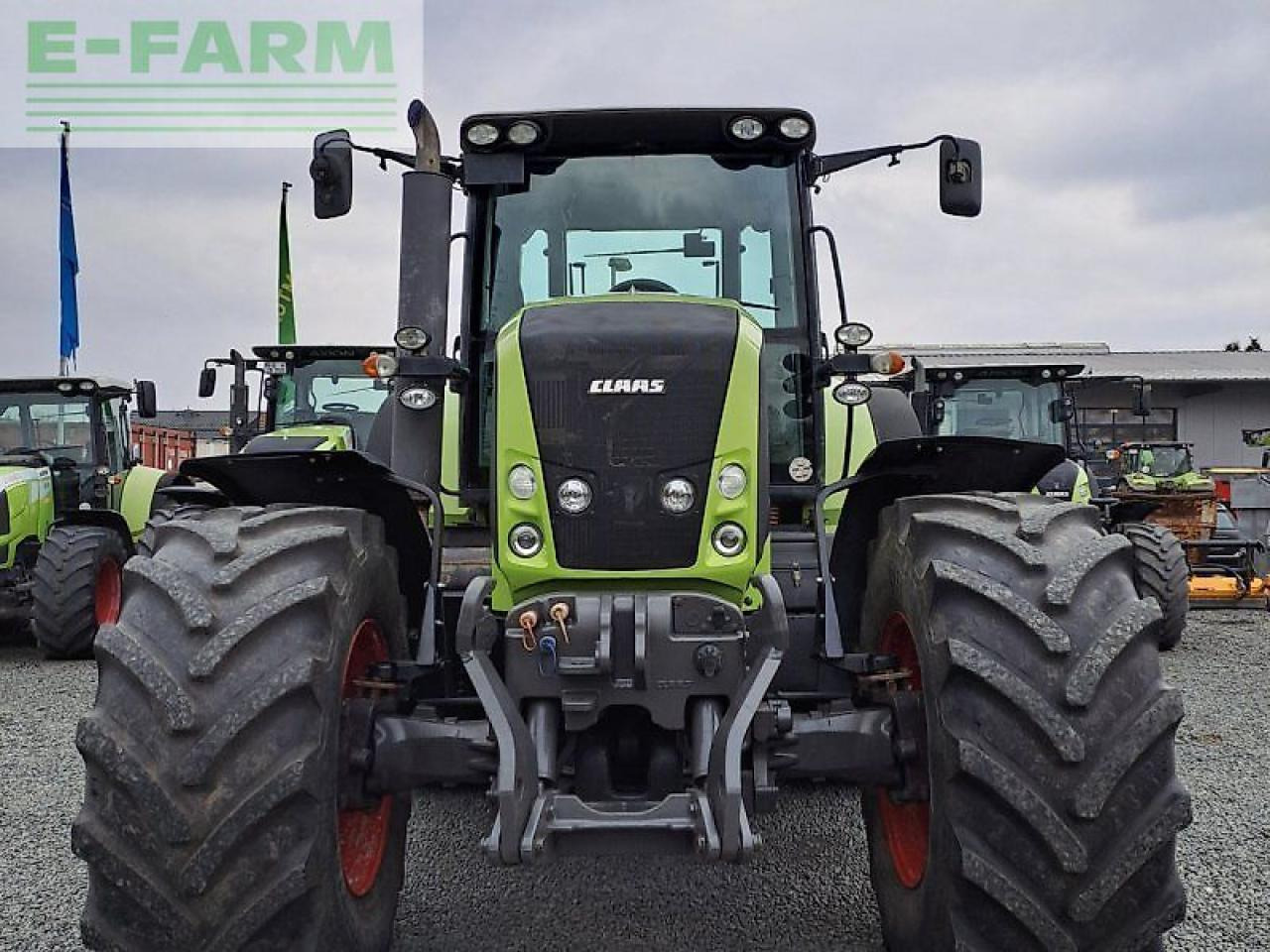 CLAAS axion 820 c-matic CMATIC - Farm tractor: picture 4 CLAAS axion 820 c-matic CMATIC - Farm tractor: picture 4