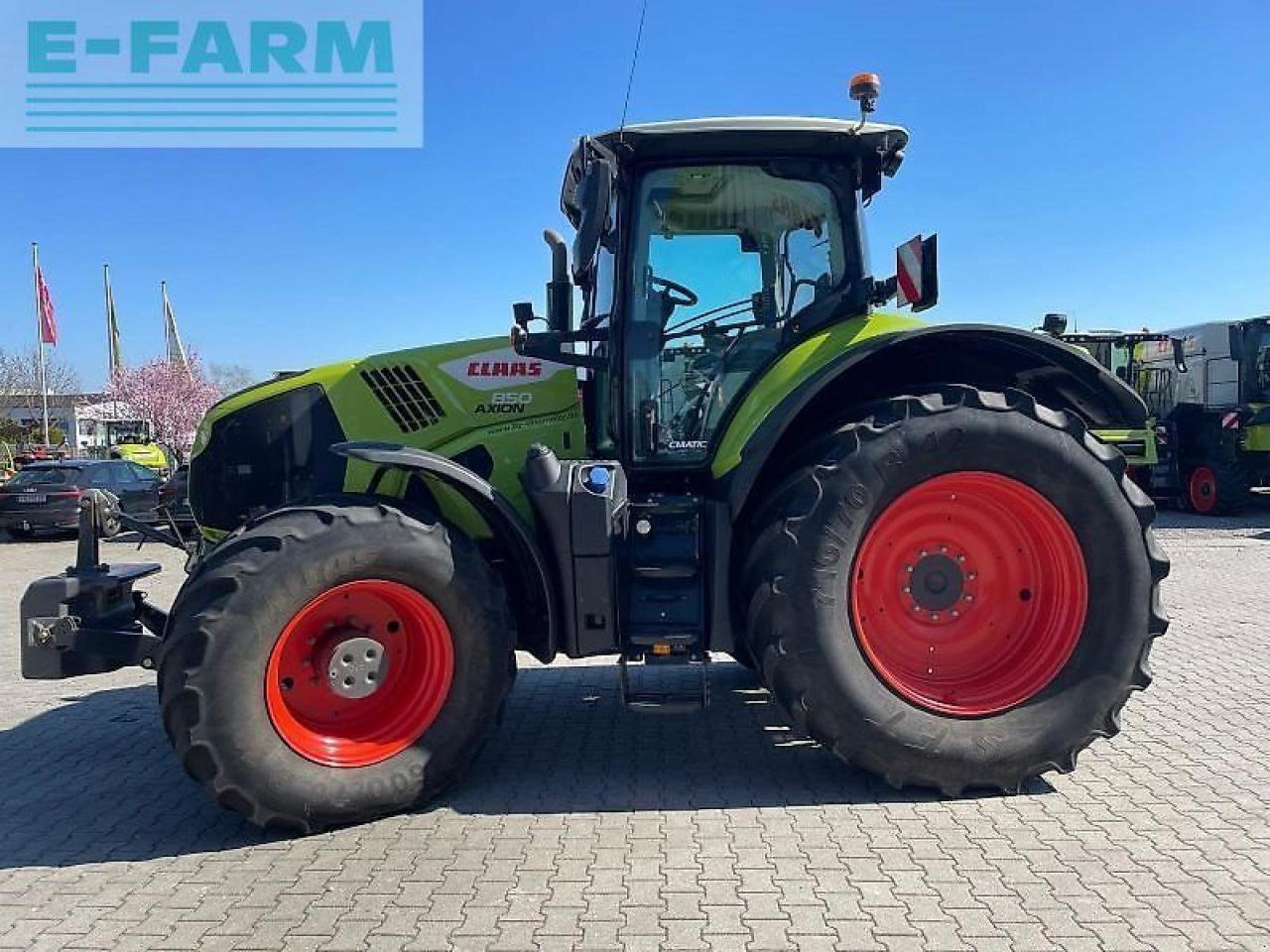 CLAAS axion 850 cmatic - stage v ci CMATIC - Farm tractor: picture 5 CLAAS axion 850 cmatic - stage v ci CMATIC - Farm tractor: picture 5