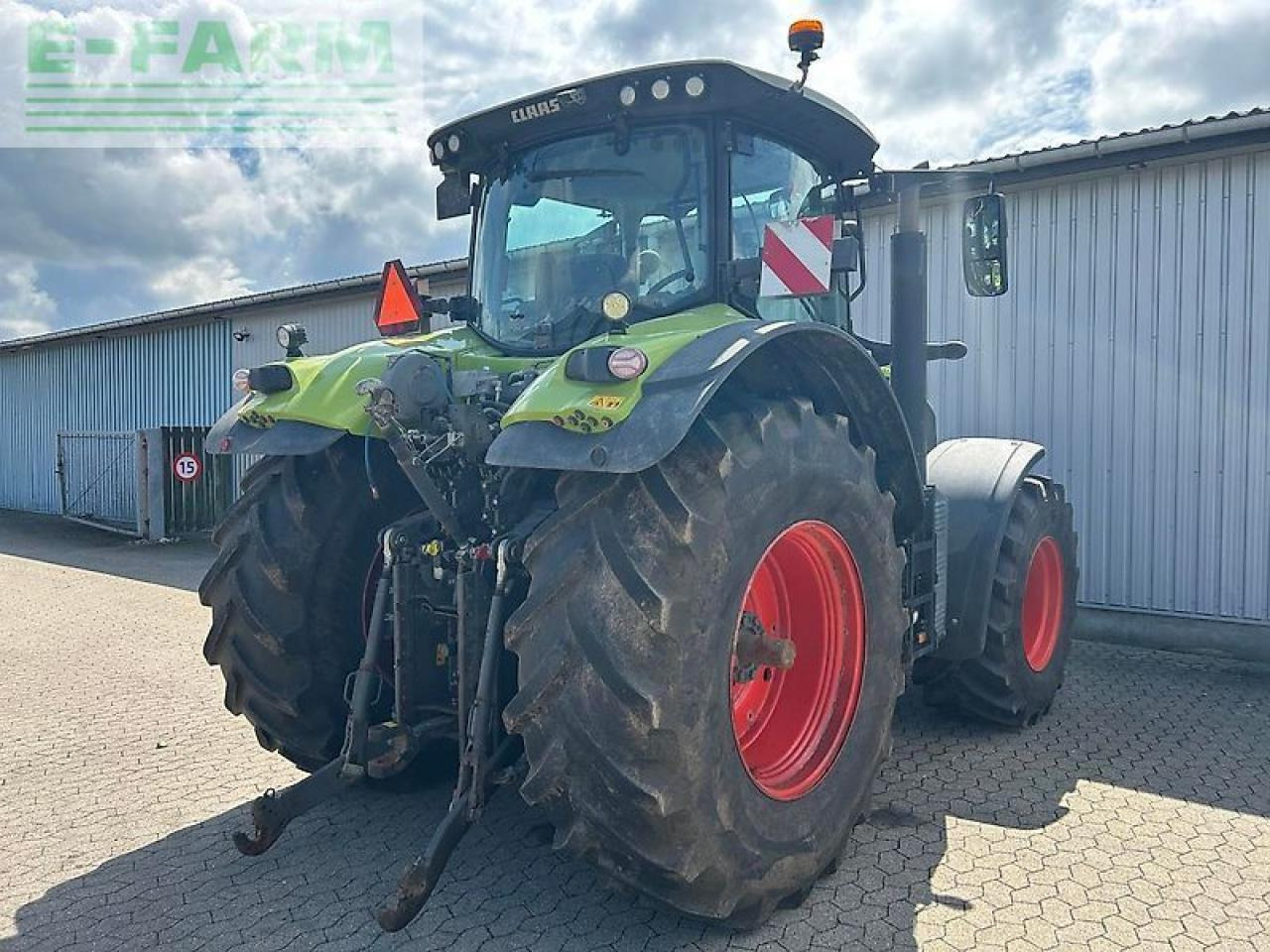 Farm tractor CLAAS axion 870: picture 13 Farm tractor CLAAS axion 870: picture 13