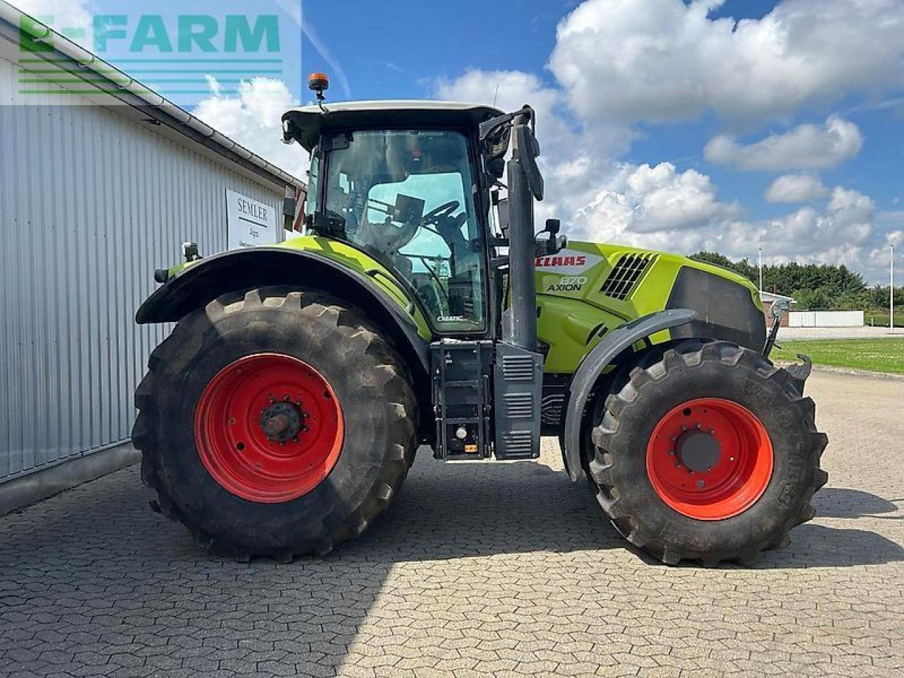 Farm tractor CLAAS axion 870: picture 8 Farm tractor CLAAS axion 870: picture 8