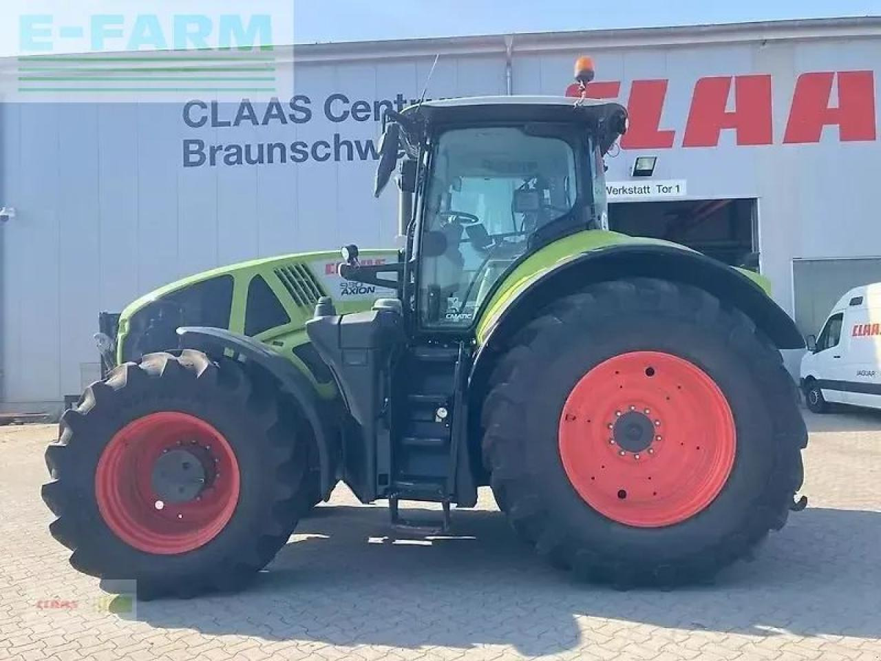 CLAAS axion 930 - Farm tractor: picture 4 CLAAS axion 930 - Farm tractor: picture 4