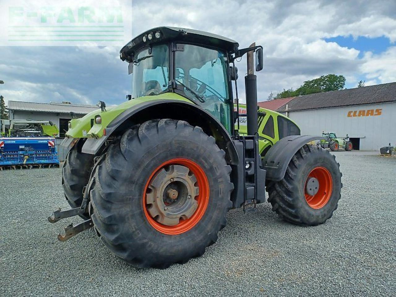 CLAAS axion 940 c-matic - Farm tractor: picture 4 CLAAS axion 940 c-matic - Farm tractor: picture 4
