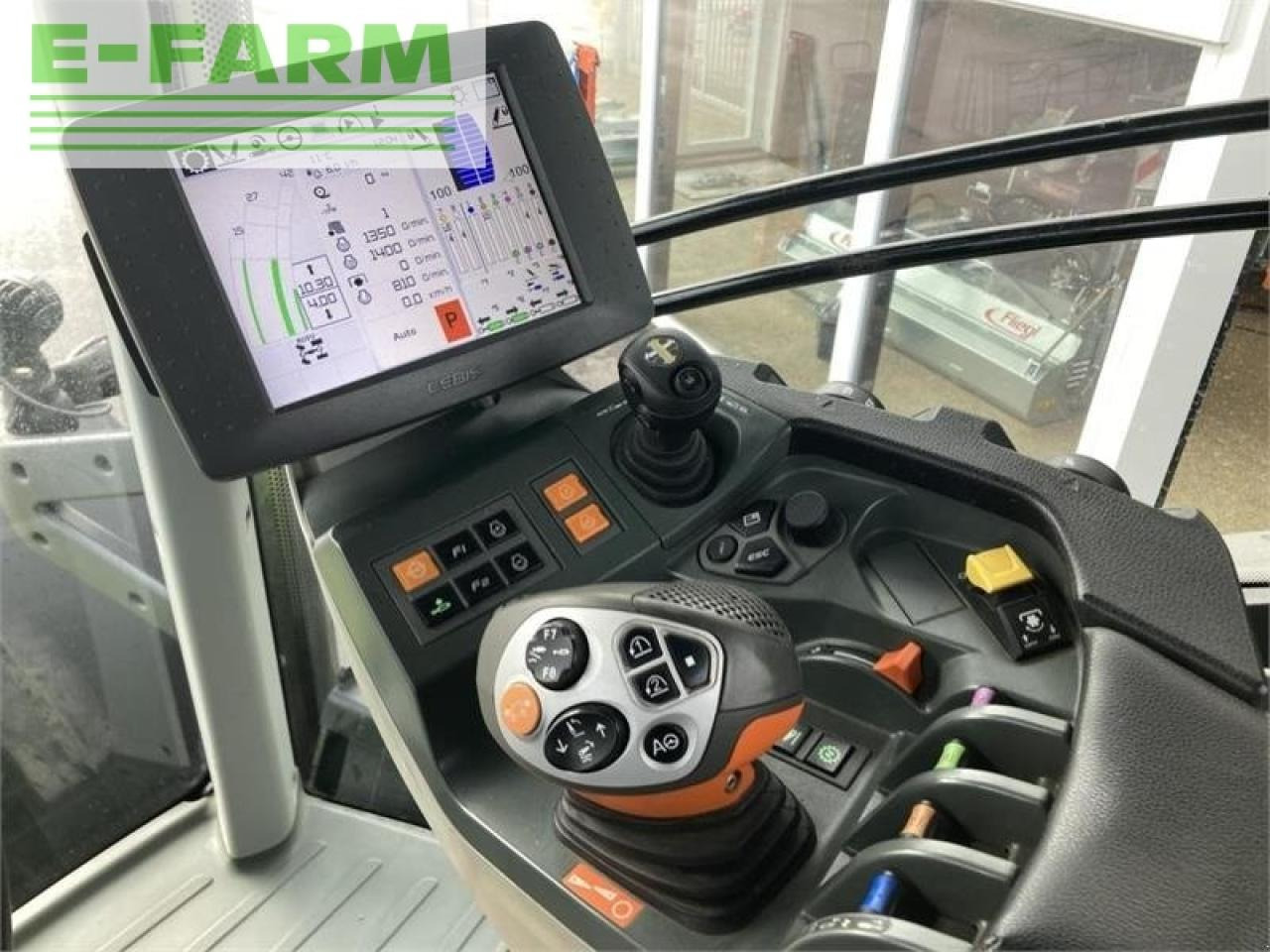 CLAAS axion 950 cmatic cebis CMATIC CEBIS - Farm tractor: picture 4 CLAAS axion 950 cmatic cebis CMATIC CEBIS - Farm tractor: picture 4