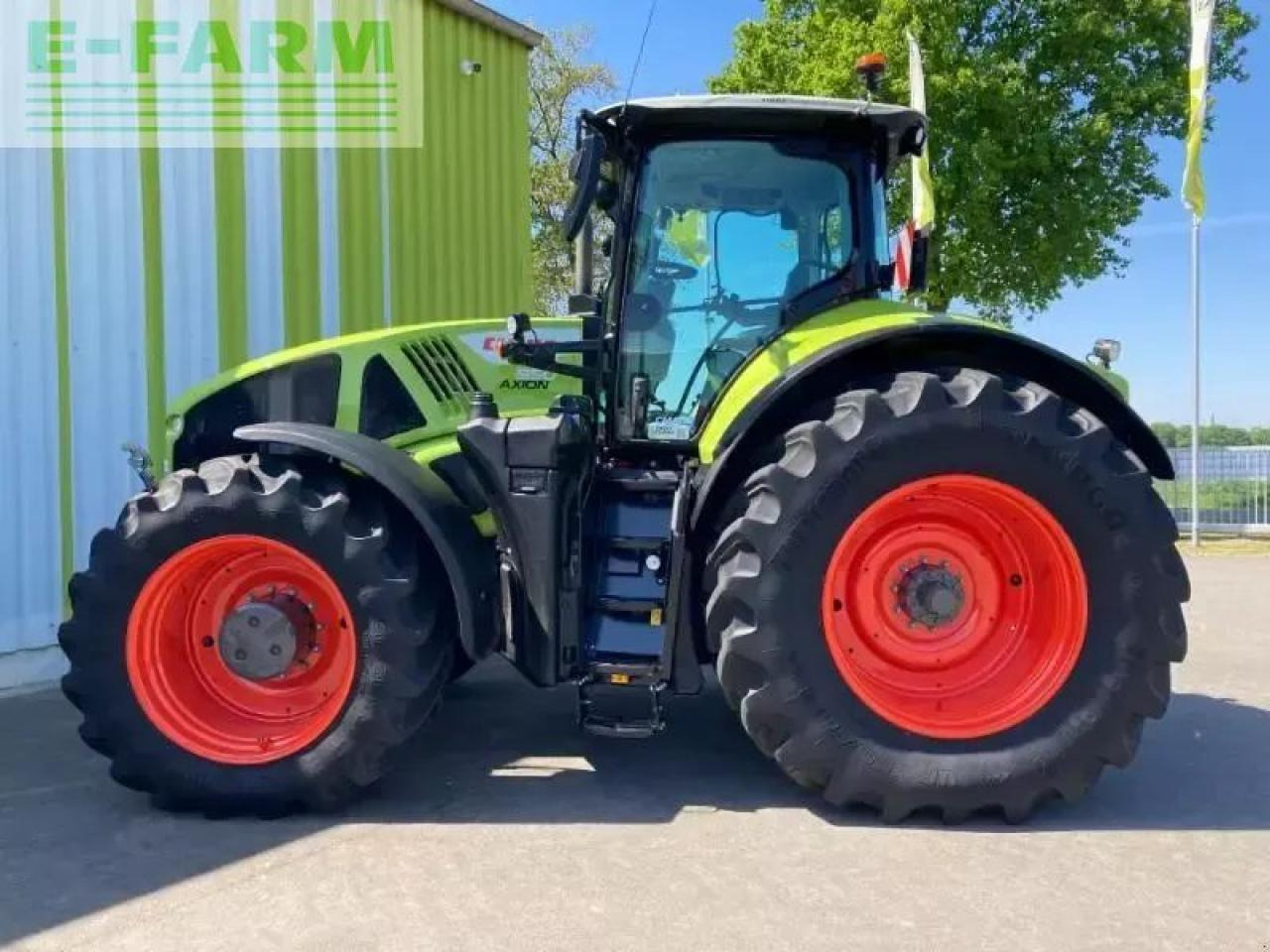 CLAAS axion 950 cmatic cis+ CMATIC CIS+ - Farm tractor: picture 5 CLAAS axion 950 cmatic cis+ CMATIC CIS+ - Farm tractor: picture 5