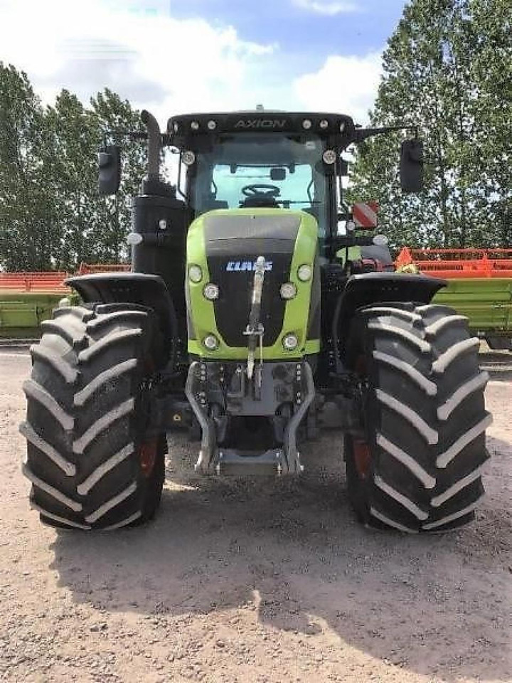 CLAAS axion 960 cebis - Farm tractor: picture 3 CLAAS axion 960 cebis - Farm tractor: picture 3