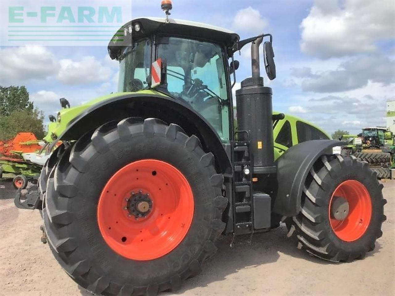 CLAAS axion 960 cebis - Farm tractor: picture 5 CLAAS axion 960 cebis - Farm tractor: picture 5