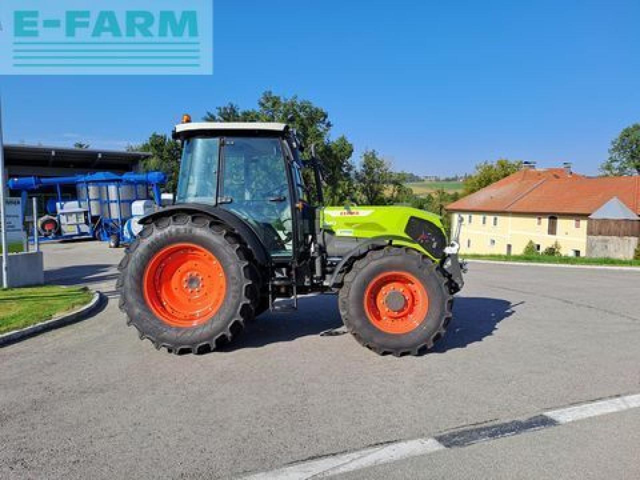 Farm tractor CLAAS axos 240: picture 6