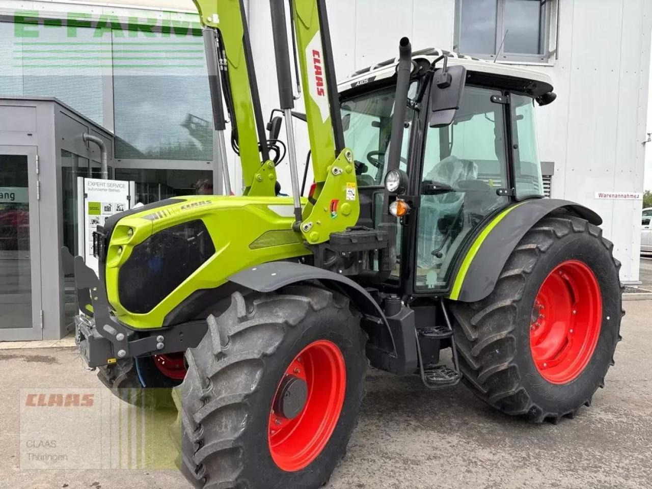 CLAAS axos 240 - Farm tractor: picture 2 CLAAS axos 240 - Farm tractor: picture 2