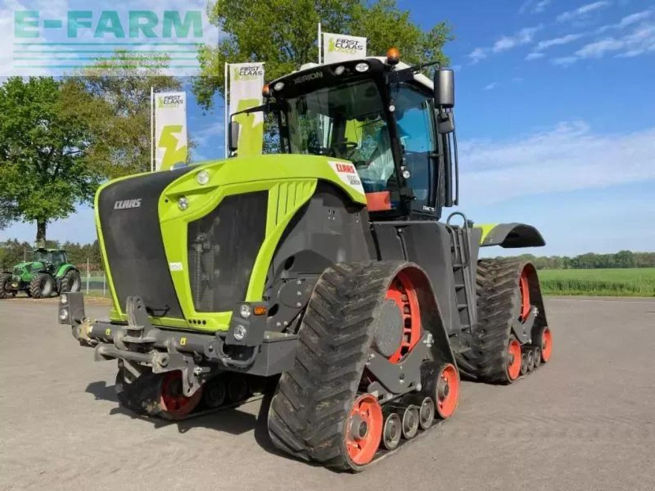 CLAAS claas xerion 5000 trac ts TRAC TS - Farm tractor: picture 1 CLAAS claas xerion 5000 trac ts TRAC TS - Farm tractor: picture 1