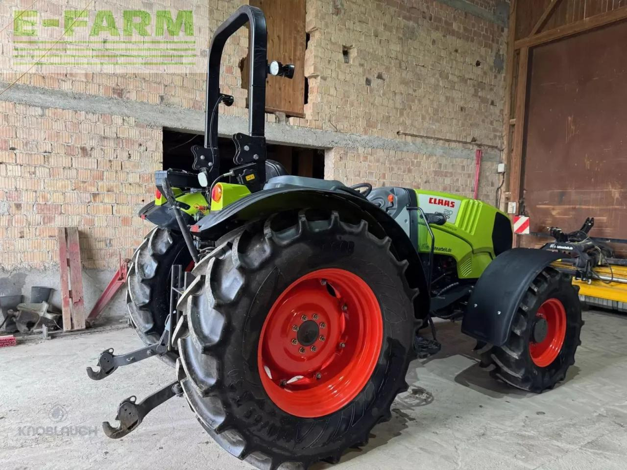 CLAAS elios 210 - Farm tractor: picture 2 CLAAS elios 210 - Farm tractor: picture 2