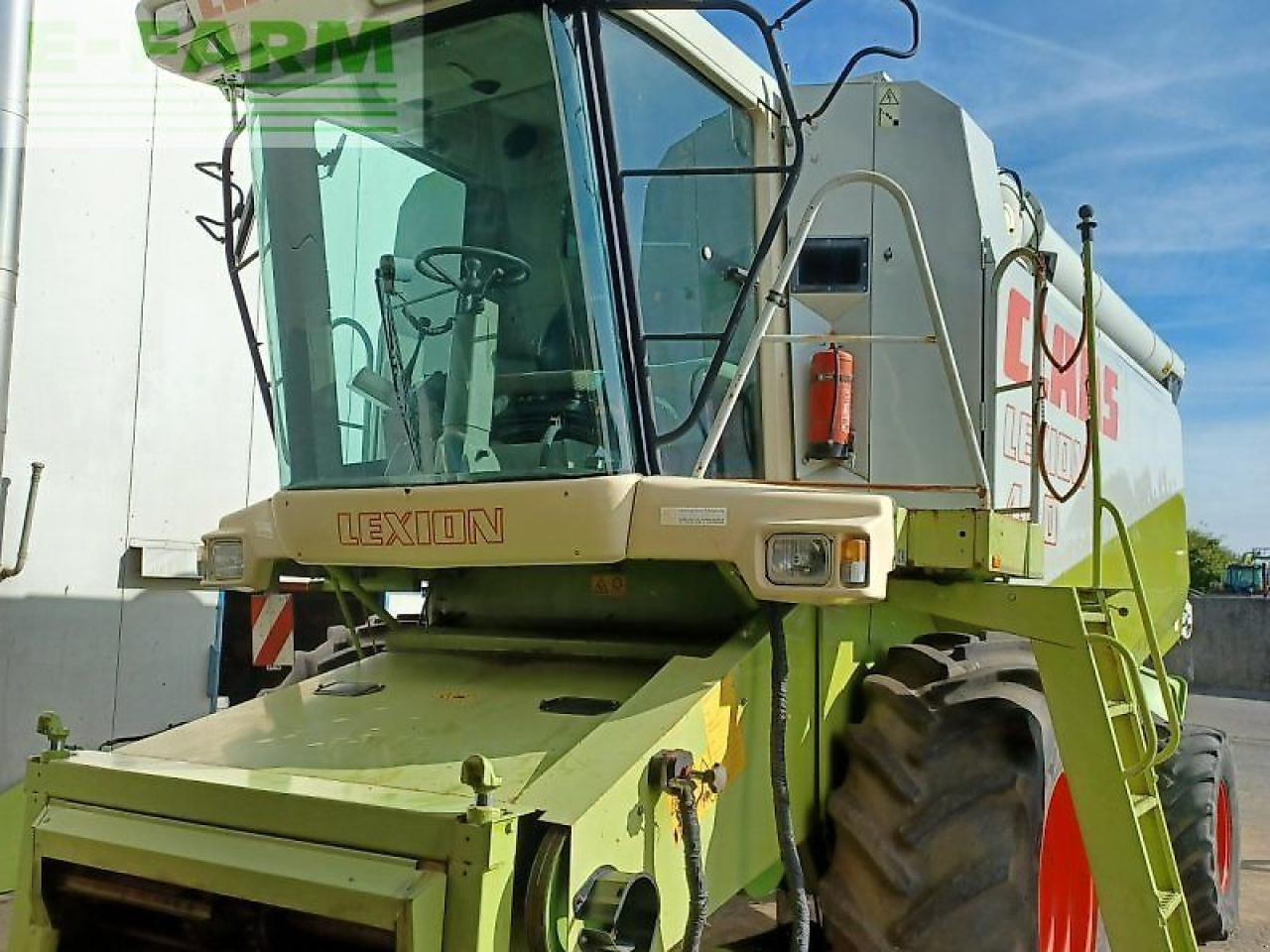 CLAAS lexion 440 - Combine harvester: picture 4 CLAAS lexion 440 - Combine harvester: picture 4