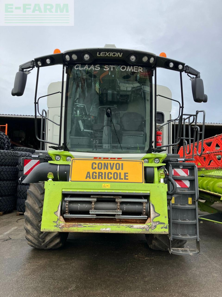 CLAAS lexion 5300 - Combine harvester: picture 2 CLAAS lexion 5300 - Combine harvester: picture 2