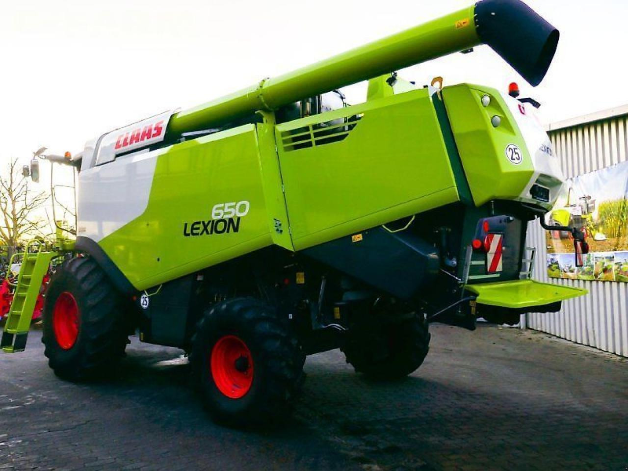 CLAAS lexion 650 - Combine harvester: picture 5 CLAAS lexion 650 - Combine harvester: picture 5