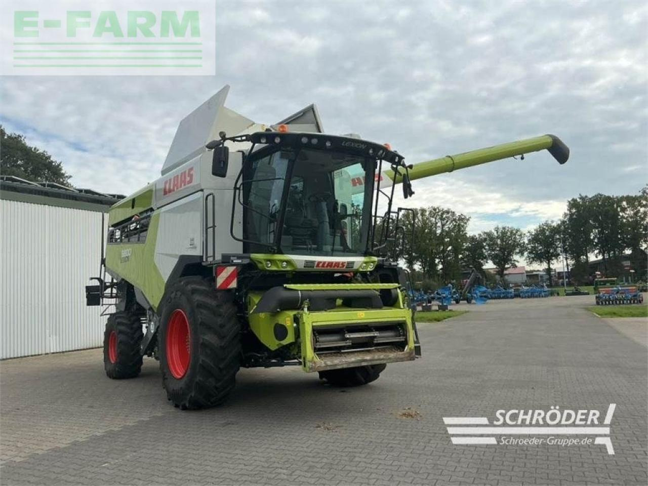 CLAAS lexion 6800 + vario 1080 (inkl. raps) - Combine harvester: picture 2 CLAAS lexion 6800 + vario 1080 (inkl. raps) - Combine harvester: picture 2