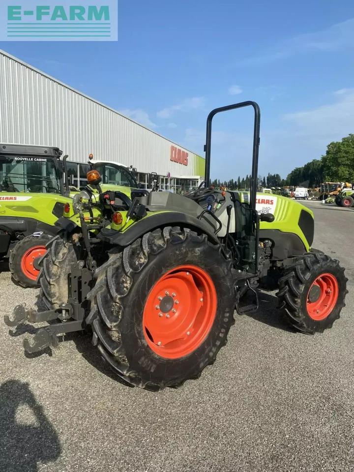 CLAAS nexos 240 f arceau 4rm F - Farm tractor: picture 3 CLAAS nexos 240 f arceau 4rm F - Farm tractor: picture 3