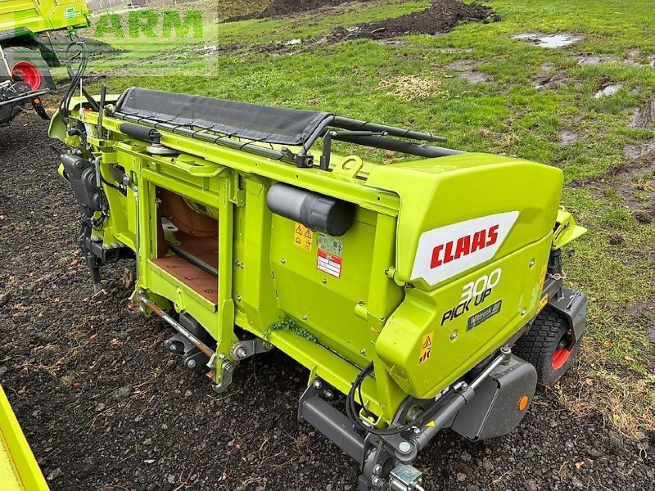 CLAAS pu 300 profi contour - Forage harvester attachment: picture 1 CLAAS pu 300 profi contour - Forage harvester attachment: picture 1