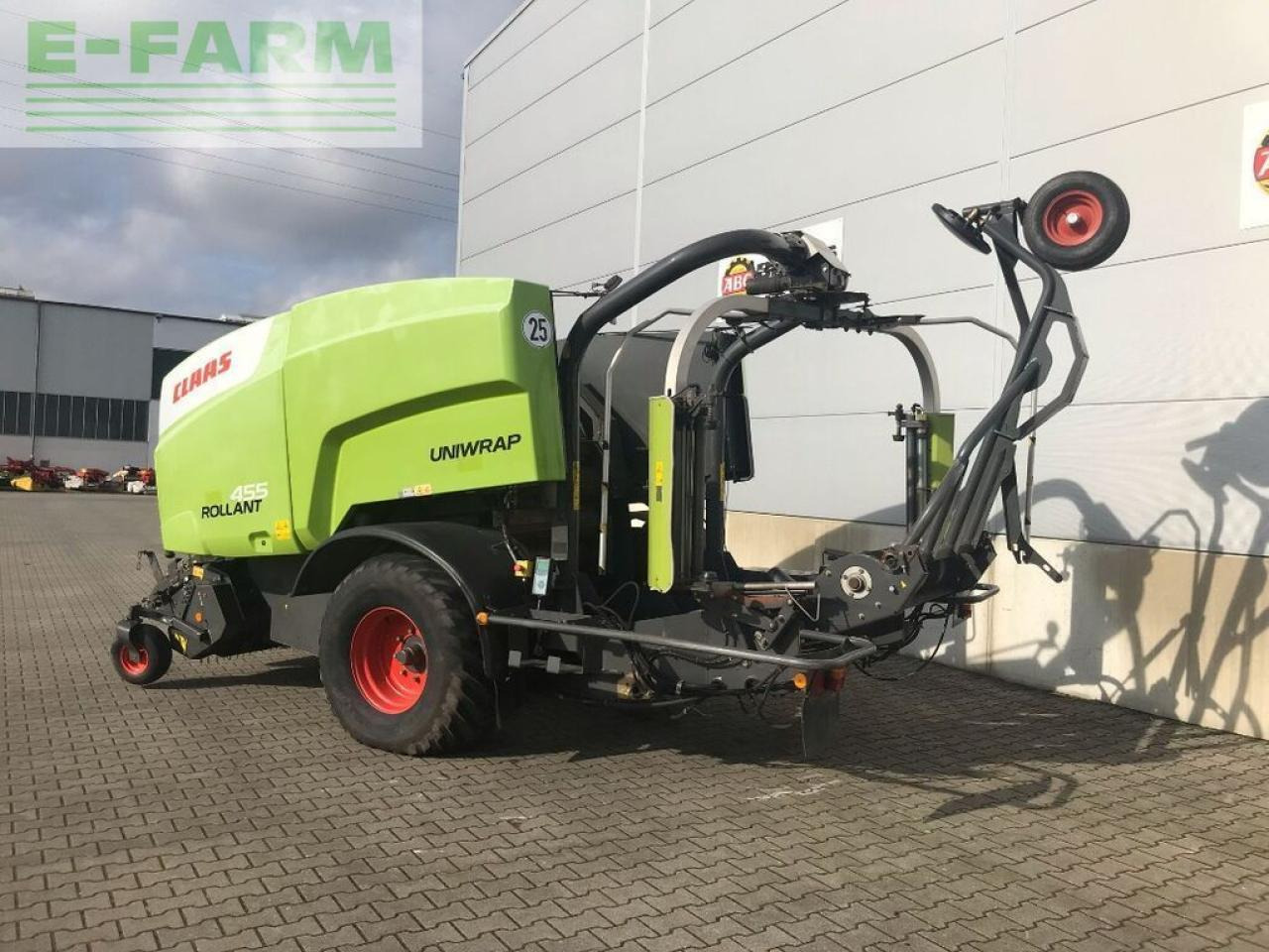CLAAS rolland 455 uniwrap - Square baler: picture 3 CLAAS rolland 455 uniwrap - Square baler: picture 3