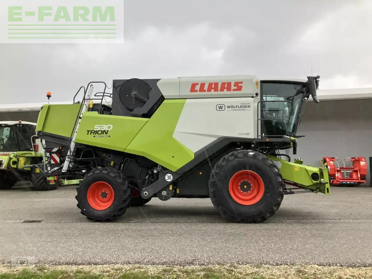 CLAAS trion 530 - Combine harvester: picture 5 CLAAS trion 530 - Combine harvester: picture 5