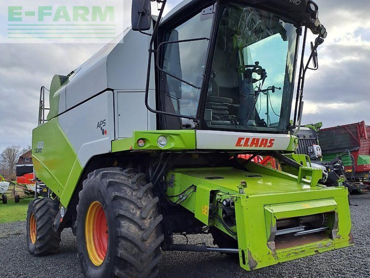 CLAAS tucano 430 - Combine harvester: picture 3 CLAAS tucano 430 - Combine harvester: picture 3