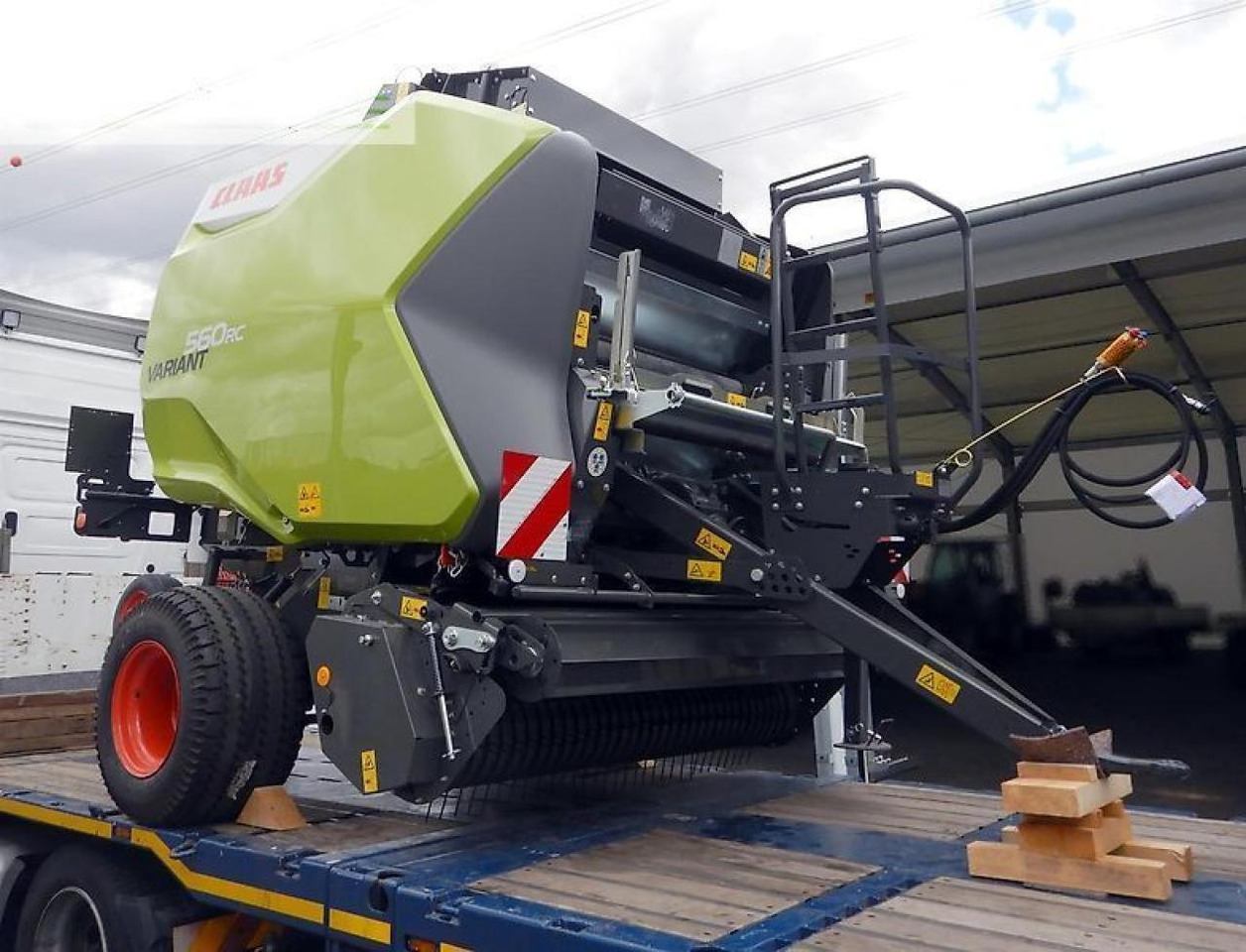 CLAAS variant 560 rc trend - Square baler: picture 2 CLAAS variant 560 rc trend - Square baler: picture 2