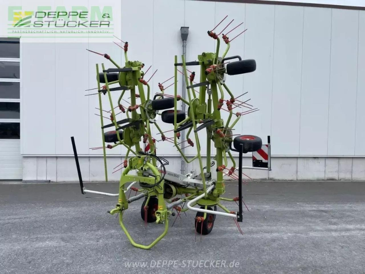 CLAAS volto 900 - Tedder/ Rake: picture 1 CLAAS volto 900 - Tedder/ Rake: picture 1