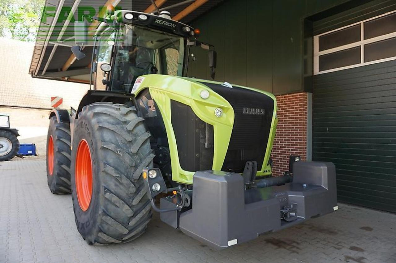 CLAAS xerion 4000 trac TRAC - Farm tractor: picture 2 CLAAS xerion 4000 trac TRAC - Farm tractor: picture 2