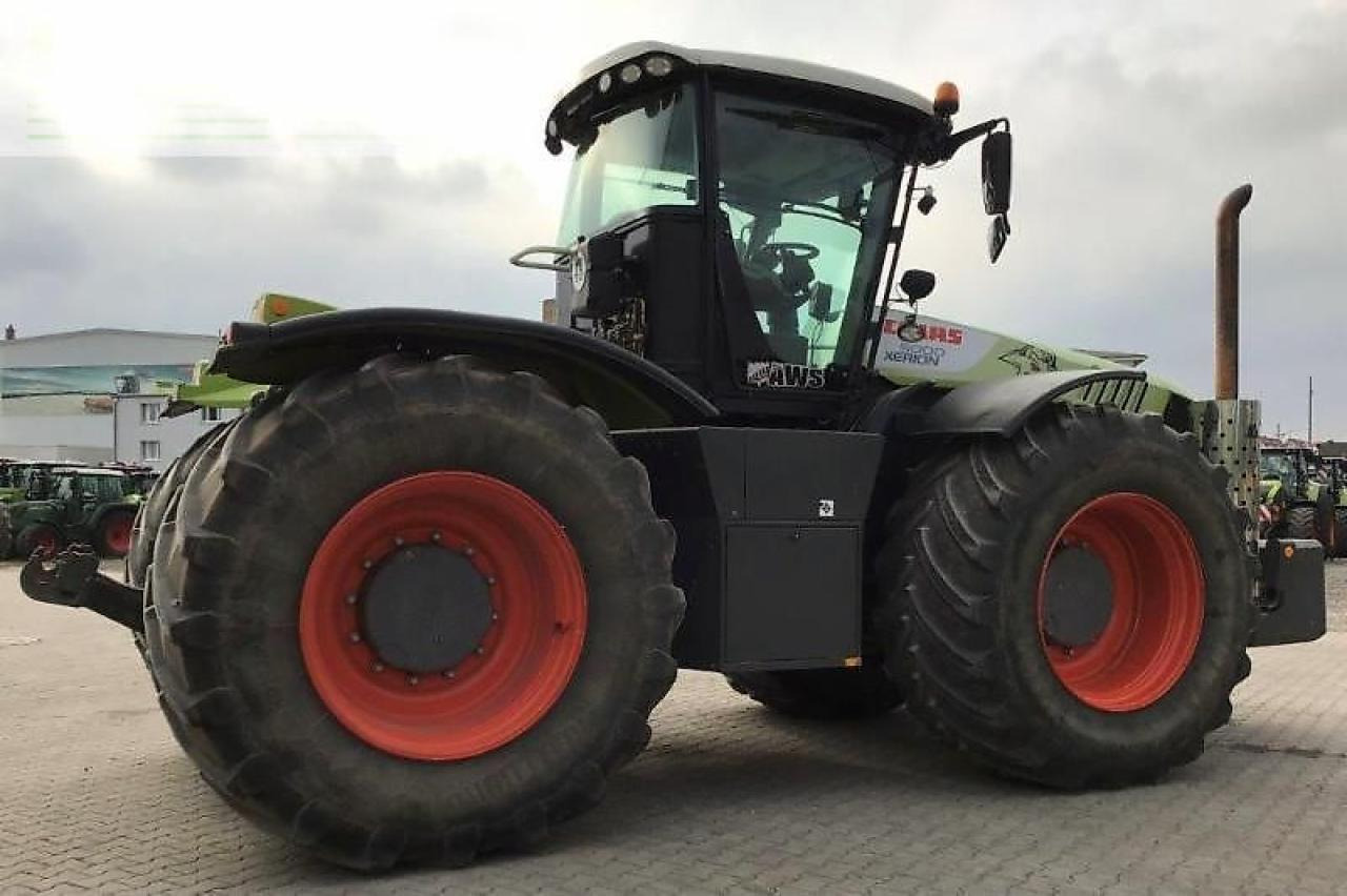 CLAAS xerion 5000 trac TRAC - Farm tractor: picture 4 CLAAS xerion 5000 trac TRAC - Farm tractor: picture 4